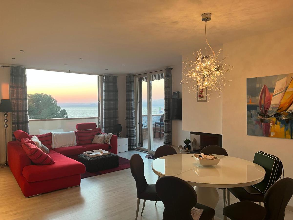 Ferienwohnung Favola Bella The Panoramic Penthouse Bardolino Exterior foto