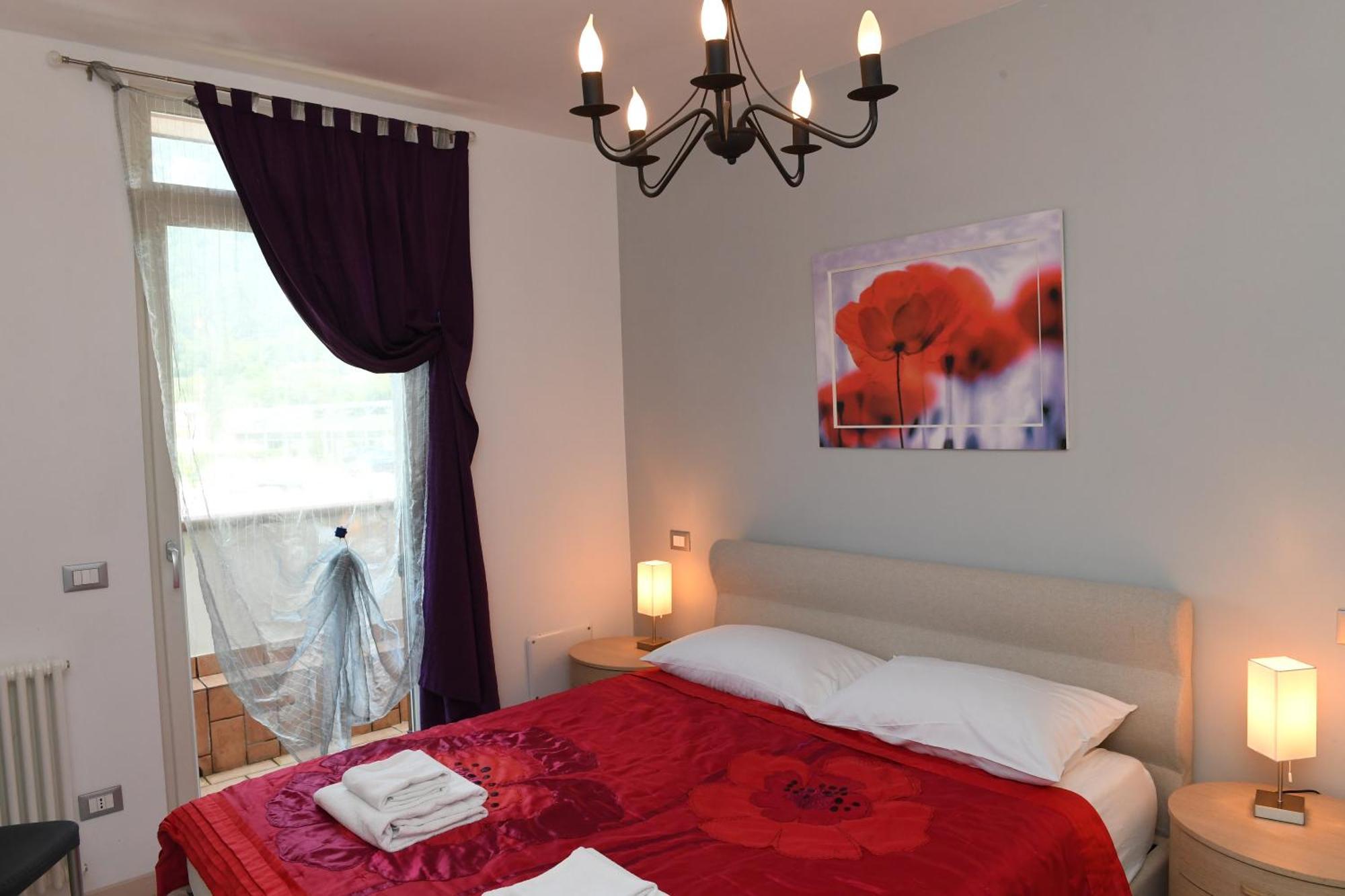 Ferienwohnung Favola Bella The Panoramic Penthouse Bardolino Exterior foto