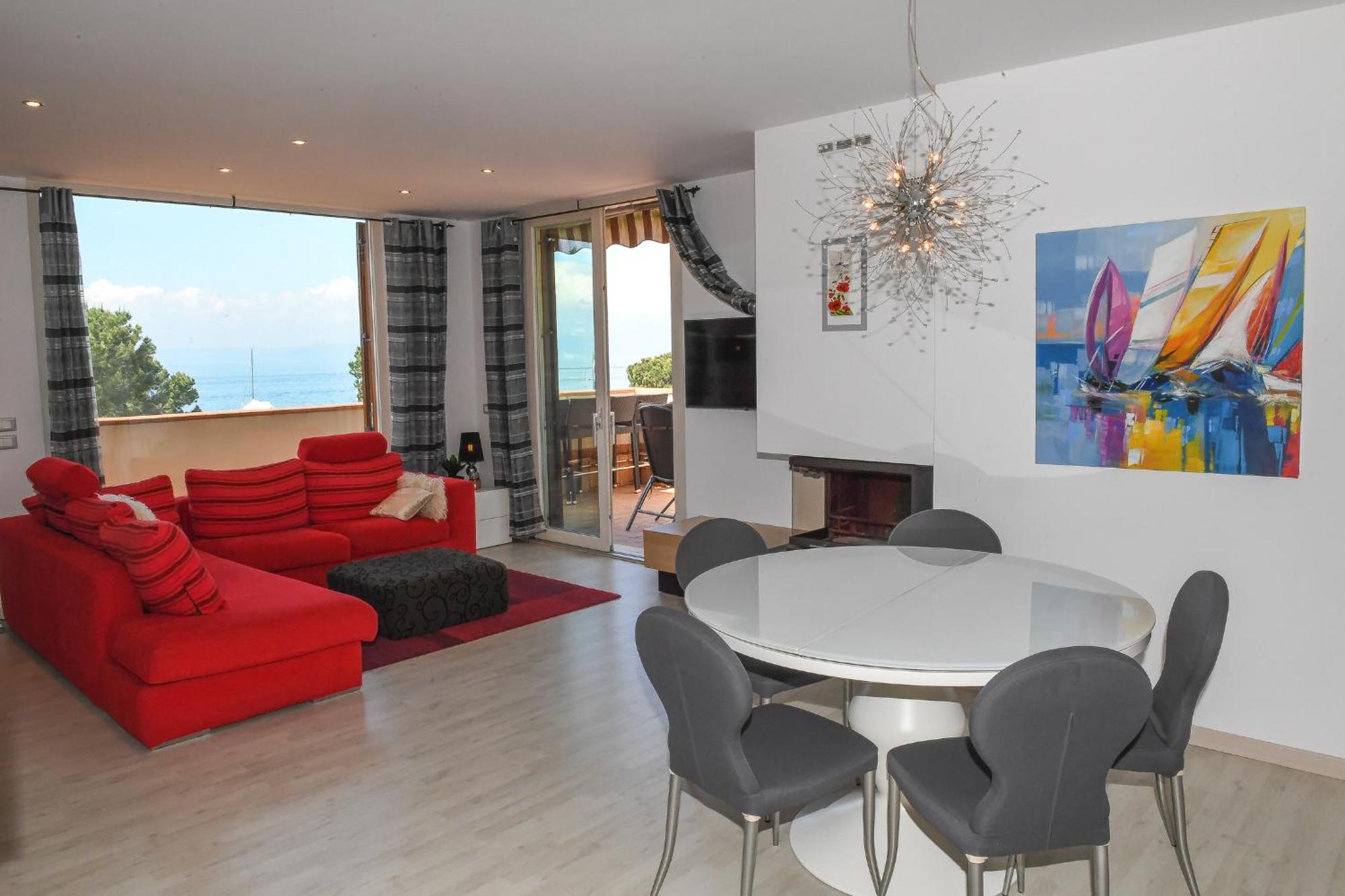 Ferienwohnung Favola Bella The Panoramic Penthouse Bardolino Exterior foto