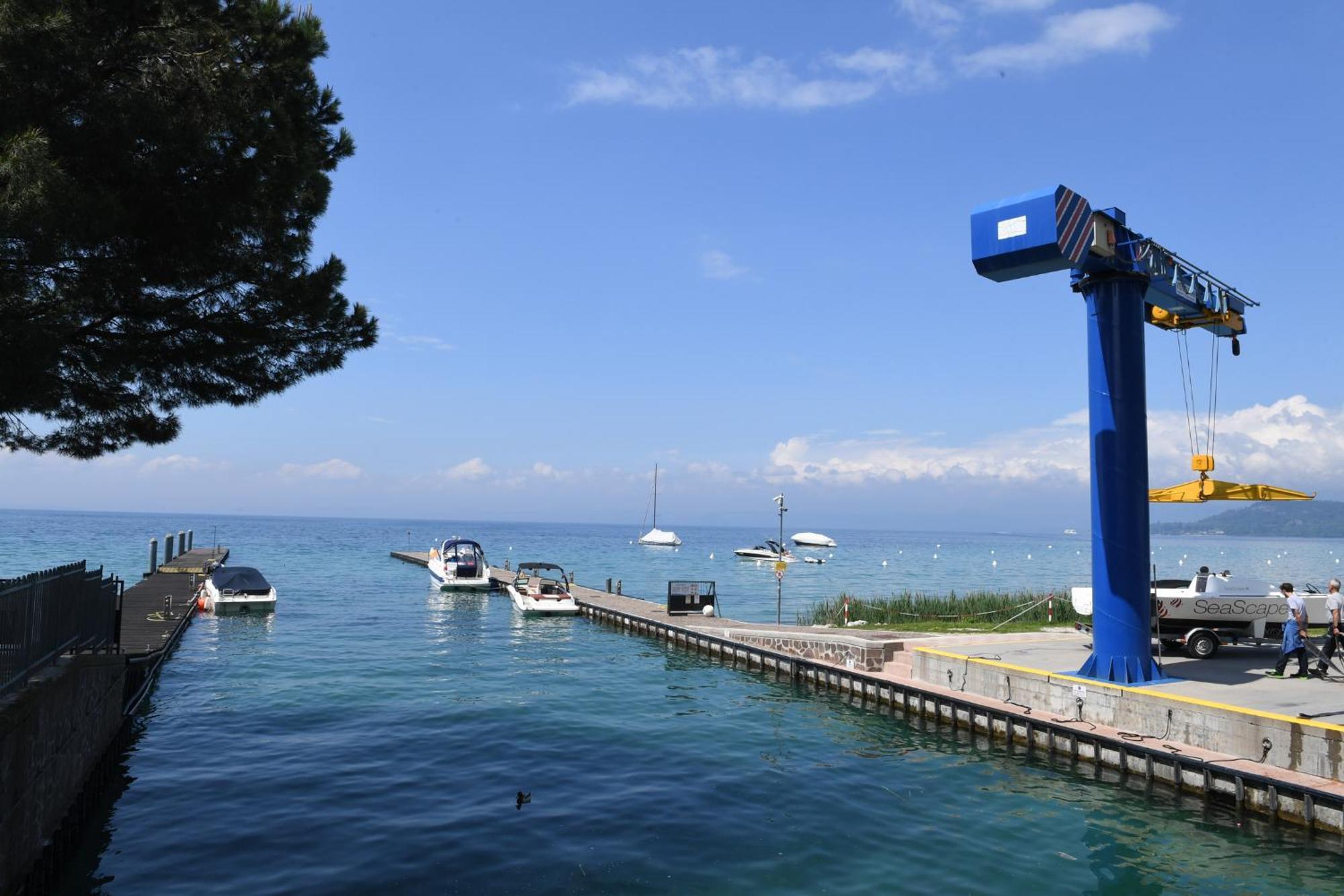Ferienwohnung Favola Bella The Panoramic Penthouse Bardolino Exterior foto